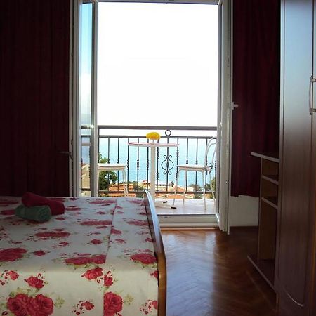 Rooms Raos Brela Bagian luar foto
